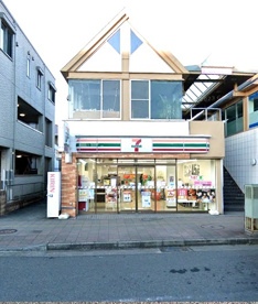 セブンイレブン 二宮駅南口店の画像1
