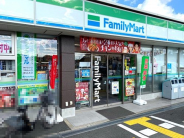 ファミリーマート 吉井町二丁目店の画像1