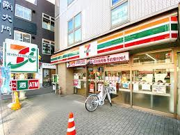 セブンイレブン 新宿大久保3丁目店の画像1