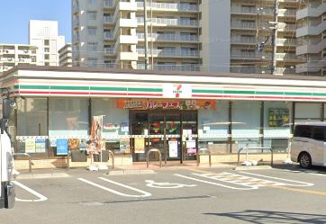 セブンイレブン 大阪長原駅北店の画像1