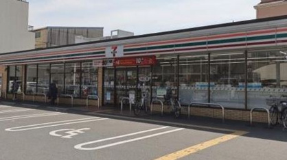 セブンイレブン 大阪巽北3丁目店の画像1