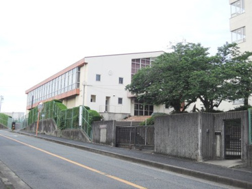 阪南市立鳥取東中学校の画像1