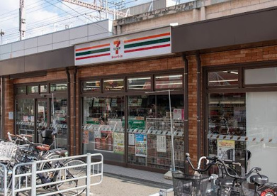 セブンイレブン 寺田町駅南口店の画像1