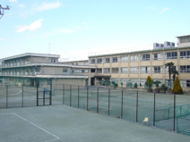 前橋市立　第一中学校