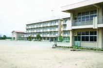 前橋市立　箱田中学校