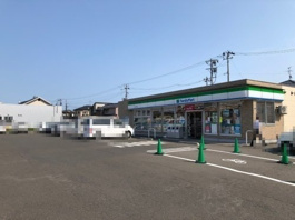 ファミリーマート あすと長町店
