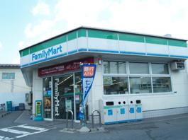 ファミリーマート 北根黒松店