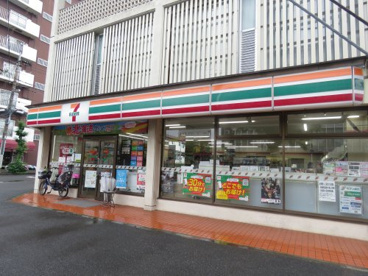 セブンイレブン川越南大塚駅南口店の画像1