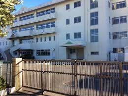 久喜市立東鷲宮小学校の画像1