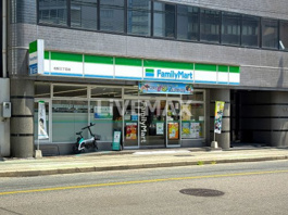 ファミリーマート 名駅三丁目店