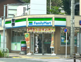 ファミリーマート 金山町店