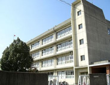 茨木市立平田中学校の画像1