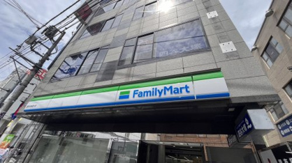 ファミリーマート 調布天神通り店の画像1