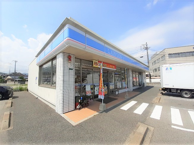 コンビニエンスストア ローソン 竹原中央五丁目店