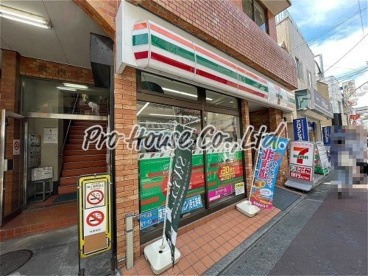 セブンイレブン 明大前すずらん通り店の画像1