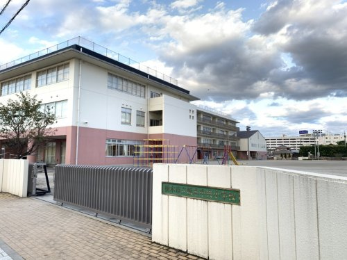 栃木市立栃木中央小学校の画像