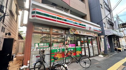 セブンイレブン 杉並高井戸駅前店の画像1