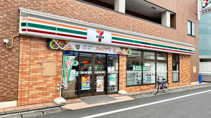 セブンイレブン 川崎京王稲田堤北口店の画像1