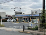 ローソン 練馬中村三丁目店