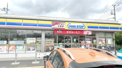 ミニストップ 調布多摩川1丁目店の画像1
