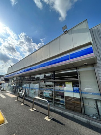 ローソン 足立加平インター店の画像1