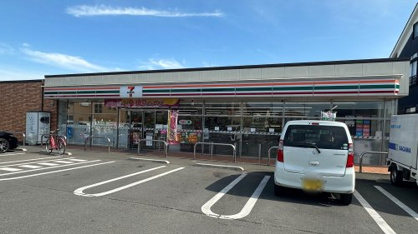 セブンイレブン 東大和上北台店の画像1