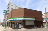 ファミリーマート 昭和通四丁目店