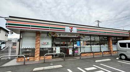 セブンイレブン 三鷹新川1丁目店の画像1