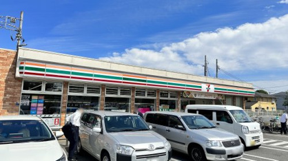 セブンイレブン 三鷹武蔵境通り店の画像1