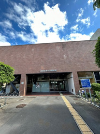 西東京市中央図書館の画像1