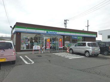 ファミリーマート青森中央市場店の画像1