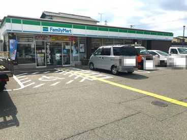 ファミリーマート 堺深井沢町店の画像1