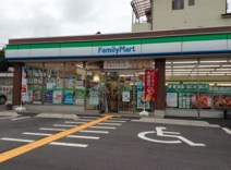 ファミリーマート 朝霞膝折三丁目店