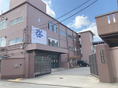 京都市立西ノ京中学校の画像