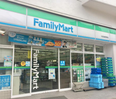 ファミリーマート 大森海岸駅東店