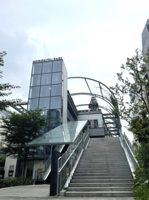 MIYASHITA PARK(ミヤシタパーク)