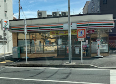 セブンイレブン　横浜中央２丁目店の画像1