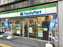 ファミリーマート 牛島町店