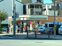 セブンイレブン 名古屋泉2丁目店