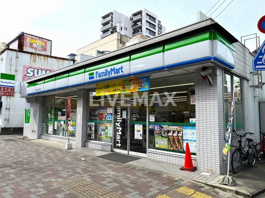 ファミリーマート 那古野二丁目店