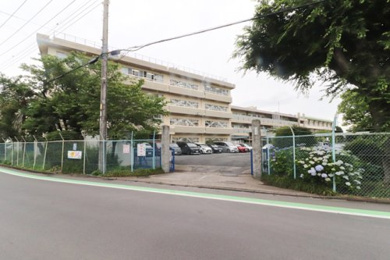 鴻巣市立田間宮小学校