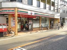 セブンイレブン 二子新地店