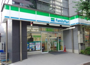 ファミリーマート 江戸川橋駅西店の画像1