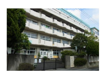 市川市立南行徳中学校の画像1