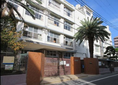 茨田西小学校の画像1