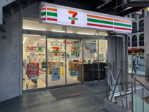 セブンイレブン JR難波駅東店