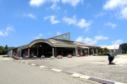ドライブインやくのの画像1