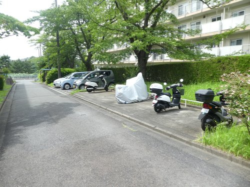年額2,000円の原付とバイク置き場