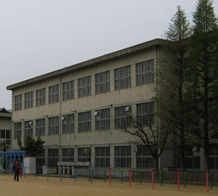 豊島小学校の画像1
