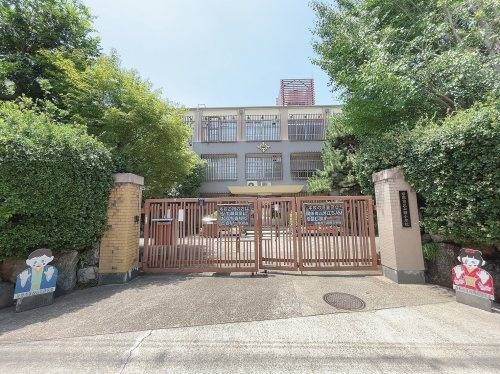 京都市立山階小学校の画像